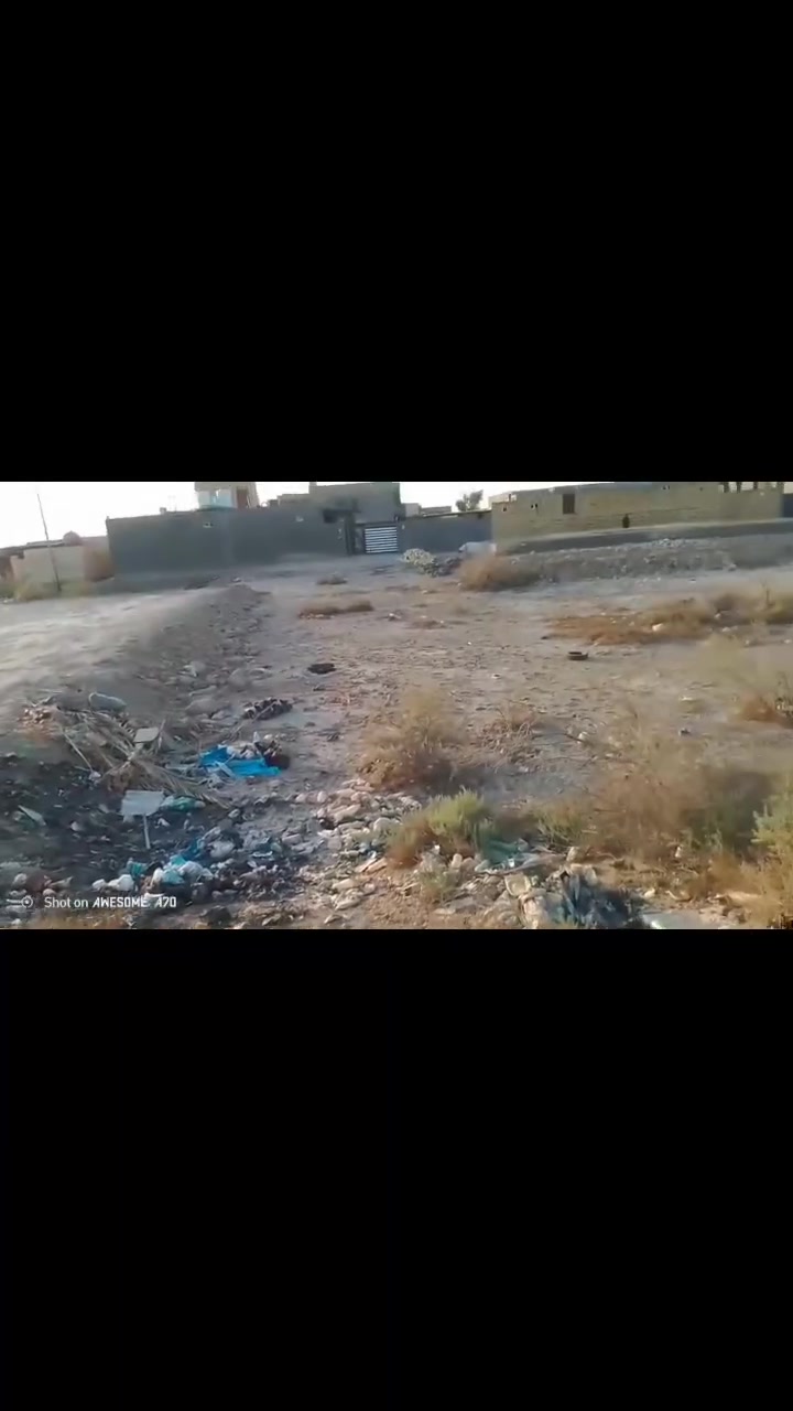 يالله 
قطعه للبيع زراعي المساحه 225م
الوجهه 11م
الوجه علئ شارع تبليط فرعي 
عن الشارع العام 60 متر 
طريق سوق الشيوخ فضليه 
نزلة مدرسة الامام الباقر 
كل الخدمات متوفرة 
واضحه بالتصوير القطعه 
وقرب الشارع الرئيسي الها 
سعرها مناسب 
موقع ممتاز الشراي يتصل 
للاستفسار اتصال 
***********
