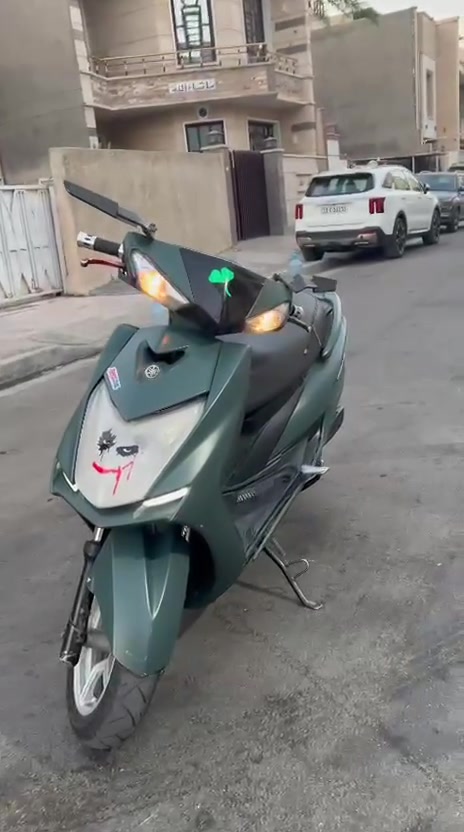 السلام عليكم سكنس شمعة (البيع او المراوس حسب القناعة) الدراجه مجفته المكينه بلادية ما ملعوب بيها غير التجفيت بيها نقوصات موضحة بل صور مكاني بغداد شارع فلسطين  
السعر 850 وبيها مجال حك الجية 
لاي استفسار الرقم 
***********
