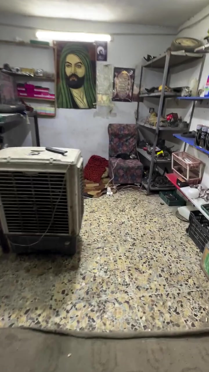 سلام عليكم حبايب محل لبيع   سعر 3500 محل كامل.  عندون مدين. الصدر ‭***********‬
