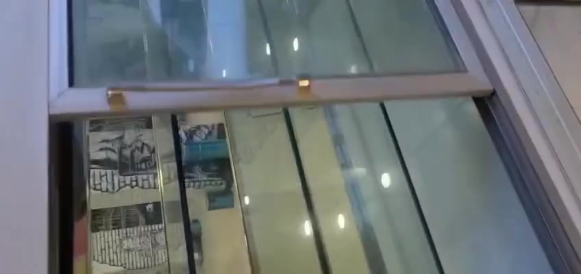 عاريضة إيراني تبريد و تجميد قياص ٢ متر اخوت جديد
*********** واتساب ***********
