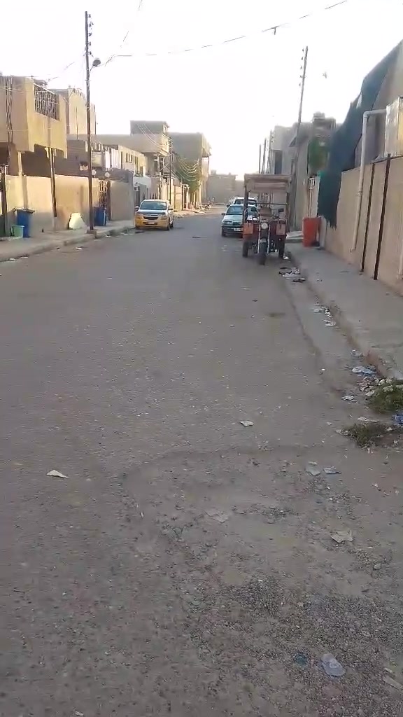 دار للبيع ٢٠٠ متر طابو ملك صرف يحتوي على ٣ غرف نوم وهول واستقبال مكانه بلد بحي الشهداء خلف مجمع الأمير مباشرة للاستفسار اتصل على ‭***********‬

‭***********‬
