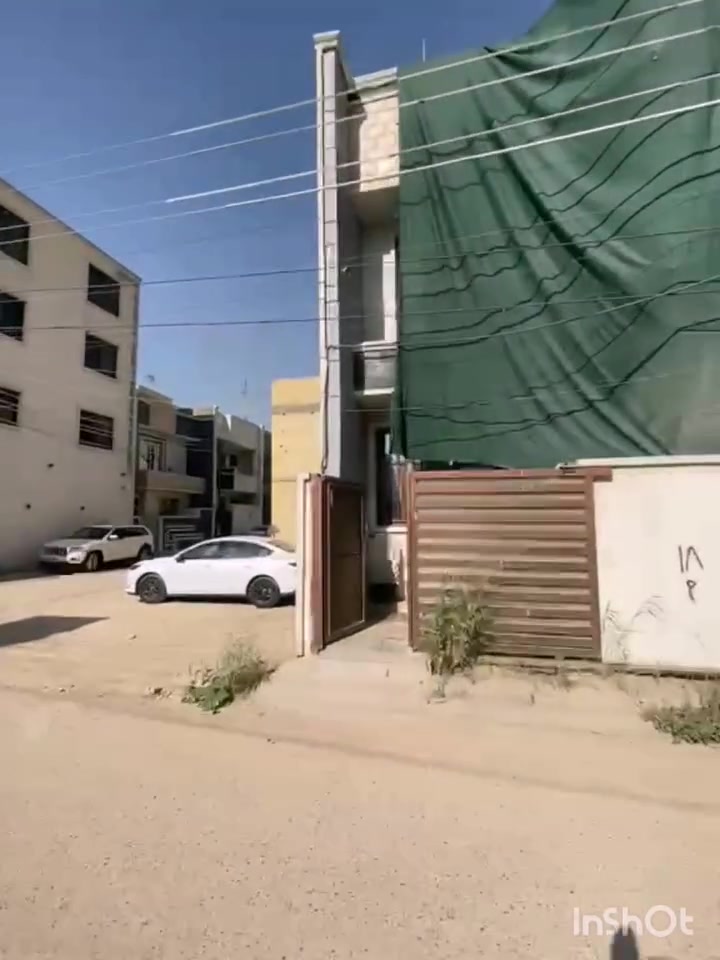 بيت للبيع ما شاء الله يخبل بدون دلاليه اني صاحب البيت مستعجلين  على البيعه كلش
