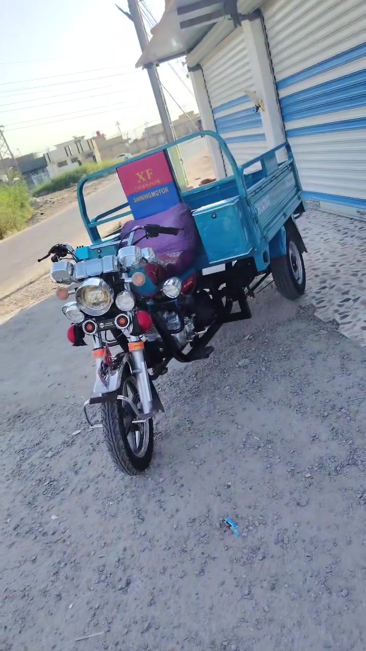 سلام عليكم ستوته للبيع موديل ٢٣ طالعه ٢٦ صارله شهر كفاله عامه أوراق أصولي بسمي من الوكيل ستوته ما ناقصه برغي كامله عله آخر حبايه مال جناي ما متعوبه تاخذه ما ذب عليه ربع مكاني حله قضاء القاسم سعره ٣١٠٠ وبيه مجال للشراي ما رد خاص بس اتصال ***********  اكرر السعر ٣١٠٠ وبيه مجال
