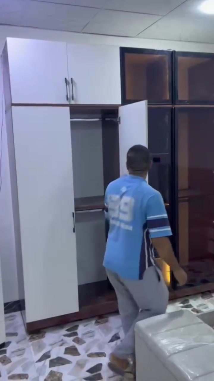 عمل معمل ونجاره بيجي 
تم تجيهز غرفه نوم تفصال حسب الطلب
شغل موديل تركي
نرمده هيدروليك ثقيل
سجده هيدرولك ثقيل 
خشب تركي درجه اولى
ليد 220فولت
العنوان بيجي الشارع العام مقبيل اعداديه الصناعه
هاتف ***********
