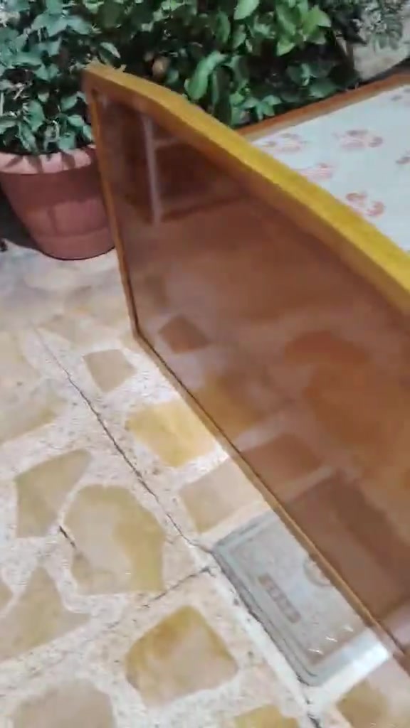 السلام عليكم ورحمة وبركاته أغراض مال بيت للبيع ليريد شي يخابر***********عل هذا رقم
