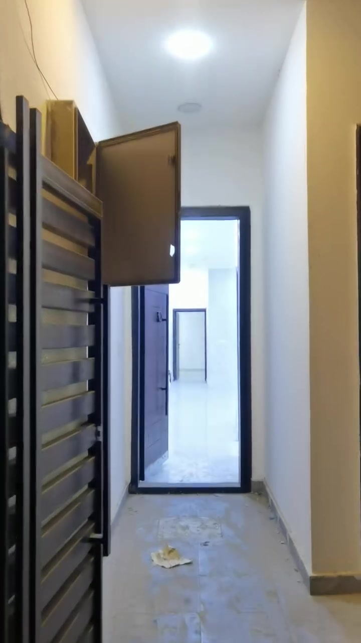📢 إعلان عقاري 🏠
📢 إعلان عقاري 🏠
يتوفر للّإيجار #للايجار منزل حديث البناء بمساحة 100 متر مربع 📐

يتضمن المنزل:
- 3 غرف نوم 🛏️
- صالة استقبال 🛋️
- مطبخ 🍽️
- 2 حمام 🚿

الموقع: #الغزالية_ - منطقة الكفاءات - شارع الفوج 📍

السعر: مليون دينار (مع إمكانية التفاوض البسيط) 💰

للاستفسار والمزيد من التفاصيل، يُرجى التواصل عبر الرقم التالي:
*********** ☎️

#بيتي_للتسويق_العقاري
وكالة معتمدة رسمياً من غرفة تجارة بغداد 🎖️
