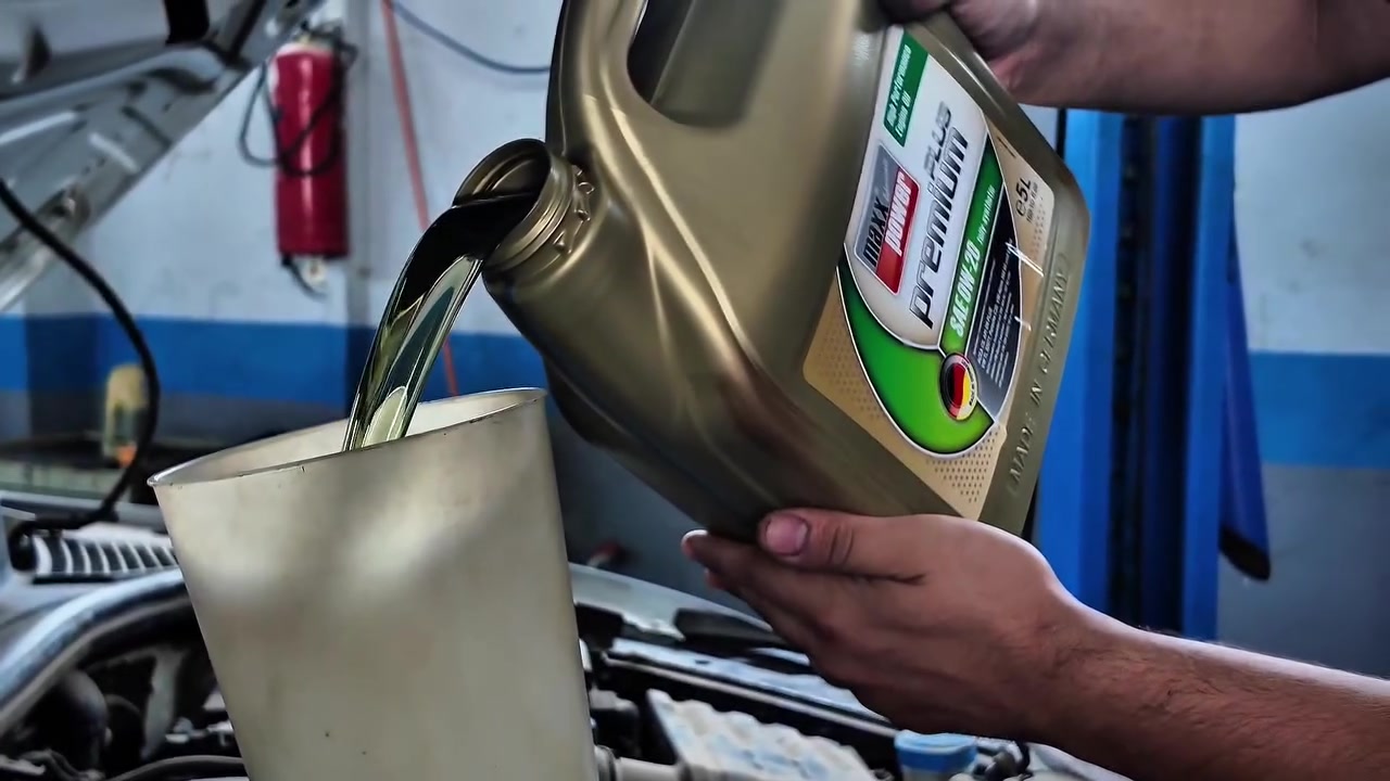 سيارتك تحتاج عناية تليق بيها؟ 🚘✨

بالمكتب الهندسي للسيارات، نضمن لك "الشغل الصح" من الألف للياء.

​في هذا الفيديو، جهزنا السيارة بـ:

🛢️ زيت Maxxpower لضمان أعلى لزوجة وحماية قصوى للمحرك.
🌬️ فلاتر Denckermann البولندية الأصلية لضمان تنفس نقي للمحرك والمقصورة.
💻 فحص كمبيوتر دقيق للاطمئنان على كل حساسات وأنظمة السيارة.

​سلمنا سيارتك.. واستلمها بحيل جديد! 💪

​📍 متوفر الآن لدى: المكتب الهندسي للسيارات E.O.C

​🎁 خدمات مجانية للزبائن الكرام:
⚡️​فحص شامل للسوائل والفلاتر (هواء وتبريد).
⚡️​تعبئة ماء الماسحات ونيتروجين للإطارات.

📞 للأستفسار: ***********

✅️مراسلتنا عبر واتساب. https://wa.me/9647703366009

📌موقعنا على خرائط كوكل 👇👇

https://maps.app.goo.gl/g7vk3hwaN9mi91q49?g_st=com.google.maps.preview.copy

📩صفحتنا على الانستكرام 👇👇

https://www.instagram.com/eng_cars24?igsh=Y2JoNDVtMHgzZm1m&utm_source=qrhttps://t.me/EOC_CARS

​📍 موقعنا: الموصل - حي الوحدة (الشارع الرئيسي) - مجاور محطة الكداوي (الشهامة).

​#الموصل #نينوى #حي_الوحدة #سيارات_الموصل #صيانة_سيارات #المكتب_الهندسي_للسيارات #تبديل_زيت #فلاتر_اصلية #دهن_محرك #ميكانيك #تنظيف_نوزلات #حجر_البيئة #Denckermann #Bluechem #اهل_الموصل #سيارات_العراق #خدمات_سيارات #المركز_الافضل_لصيانة_سيارتك_في_الموصل #EOC #بولش #عناية_بالسيارات #تلميع #سيارات ​#EGMA_Battery #بطاريات_اكما #سيارات #بطاريات_سيارات #جملة #ورش_صيانة
