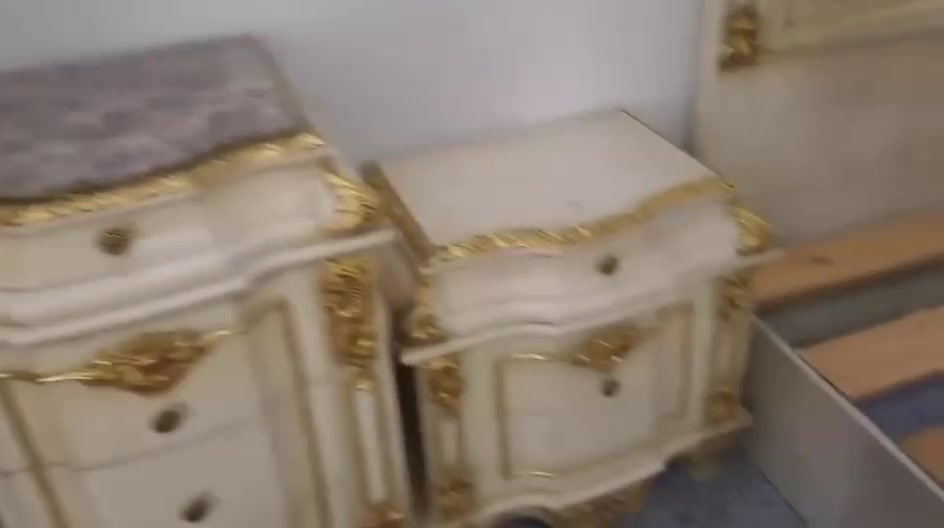 السلام عليكم للبيع غرفه مصريه تكمه
الصور گدامك شوفها تعجبك ما تعجبك بكيفك بعد 
للأستفسار  *********** 
السعر 1250 
مكان الصويره
