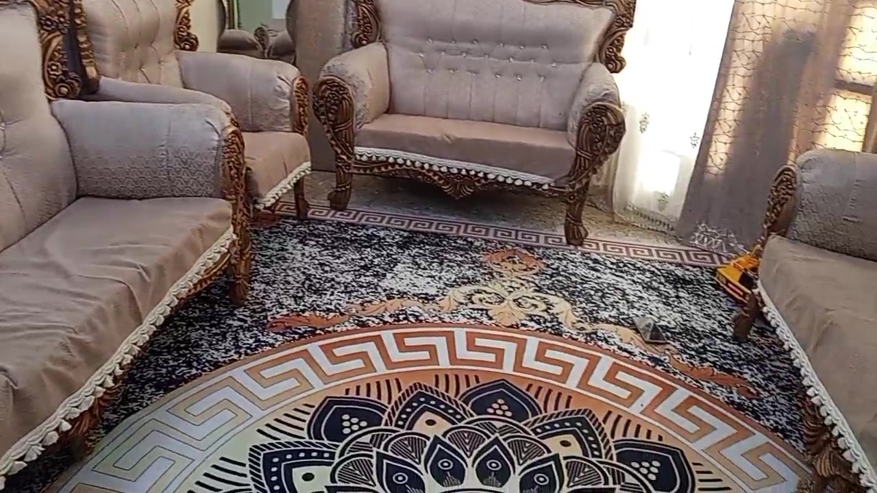 تخم الملكي • النجف • كنب