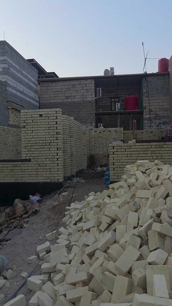 تمت المباشره بعمل بناء مرحلة مافوق البتلو في موقع المعقل عنوان الشركة البصره الجبيله قرب مول تايم سكوير للتواصل ***********
