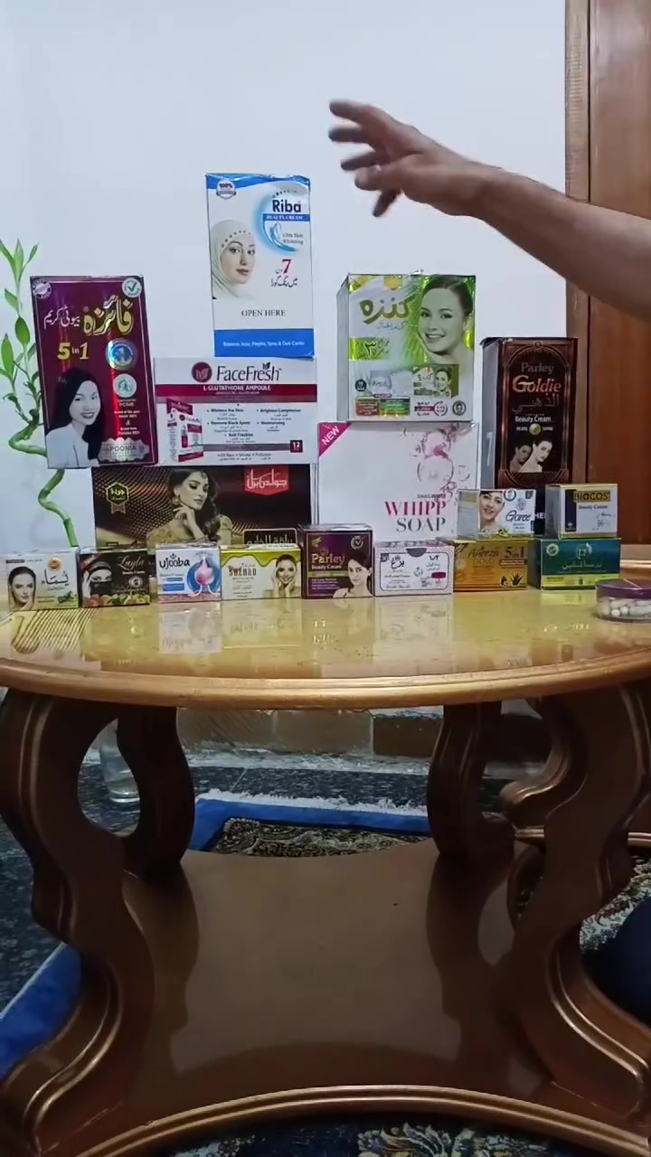 🔴مبيعات جملة فقط العنوان بغداد الشورجة
✅️ توفرخلطه كولدالذهبيه وخلطه كنزه وصابونه اسنووايت وخلطه ريبا وابره فيكس افرش للتبيض وخلطه فائزه وخلطه كولدن وخلطه بايوكأس وخلطه دربابين وخلطه انيزه وخلطه كورئ وخلطه برع٣×١وخلطه بارلي البنفسجيه وخلطه شهد واعجوبه بدون ابره وخلطه ليلى وخلطه يسما وكذالك توفركبسول بيوتي وايت للتبيض وان جميع هذه الخلطات تستخدم للتبيض وازاله النمش والكلف وحب الشباب خلال ايام 
✅️يوجد توصيل لجميع محافظات العراق مبيعات جملة فقط
✅️العنوان الشورجة عمارة الزهراء ***********
#كوزمتك #مكياج #الشورجة #اكسبلور #عطور #العراق #بغداد
