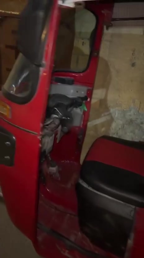 اللبيع مستعجل علا بيعتها مال جناي 18 رقم  بيها خيط تبخير  وكابريتر يكطع ***********
