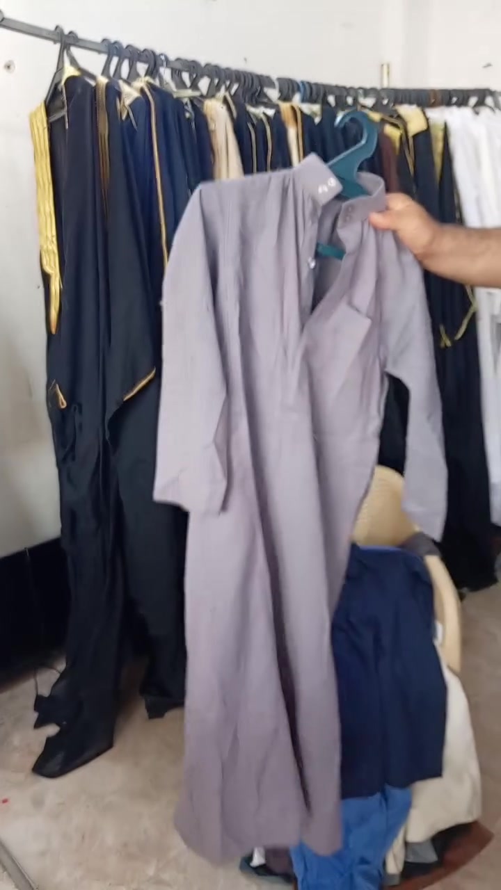 وصول وجبه جديدة من الدشاديش شتوي سعر لواحد ١٠ الف وصول وجبه جديدة من البجايم سعر زوح ٥ الف ودشاديش صيفي سعر لواحد ٥ الف و٣ب ١٠ الف العنوان فلوجه حي المعلمين قرب جامع سعد ***********)( ***********
