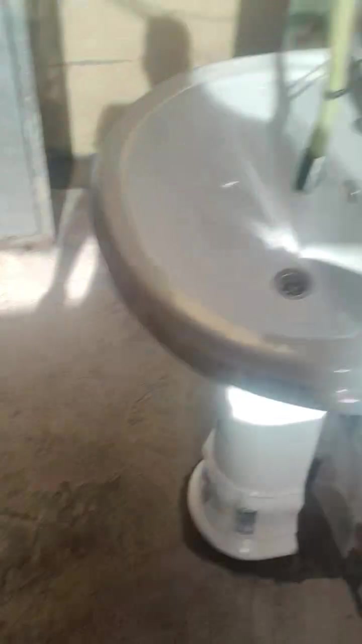 بيت كامل • ١٠٠م • قرب مدرسه زبيده