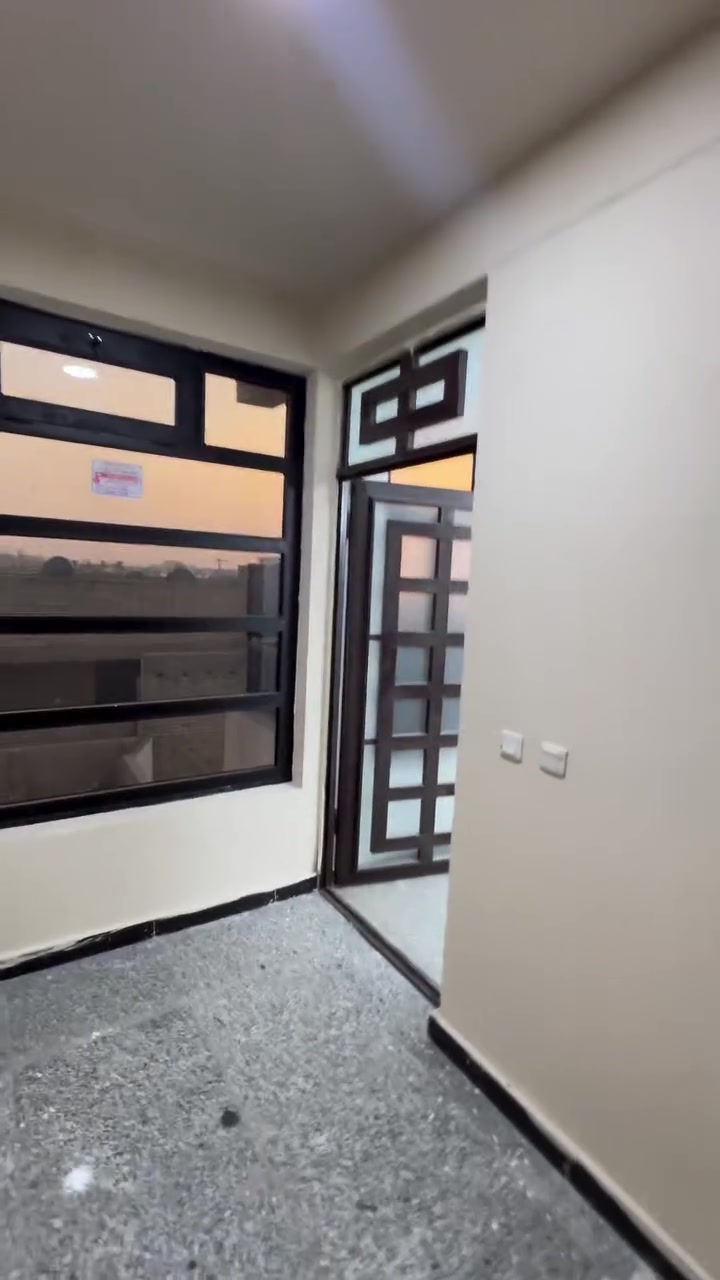 بغداد المشتل • طابق ثالث • ٢ غرف