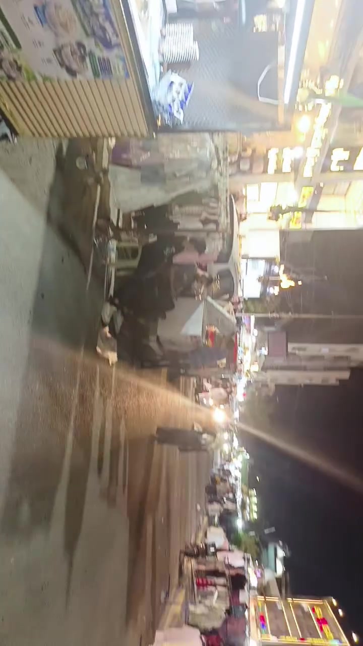 #للبيع
بغداد شارع فلسطين جنبر مع مكينه ايسكريم رول مع مكان بشارع فلسطين مع كراج تخلي الجنبر مع كهرباء وطني للبيع مشروع ناجح مليون بل ميه ودخله حلو امانه الله تجي وتشتغل وتشوف بعينك بس اني عندي ضروفي الخاصه سعره اتصل عله هذا الرقم ***********
