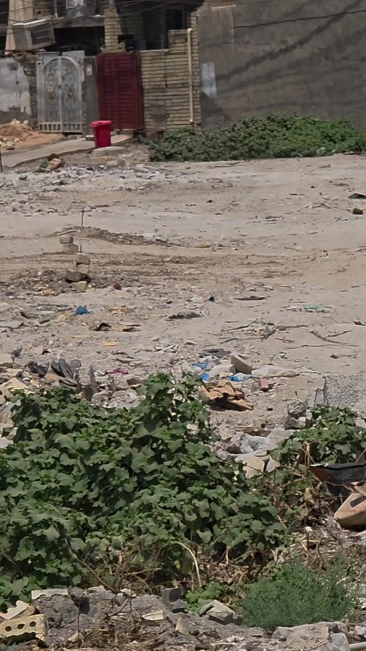 السلام عليكم بيت جديد مساحه 100 متر للبيع منطقه حي التراث بناء جديد السعر 90 طابه ملك صرف التواصل على هاي الارقام  ***********🏛***********
