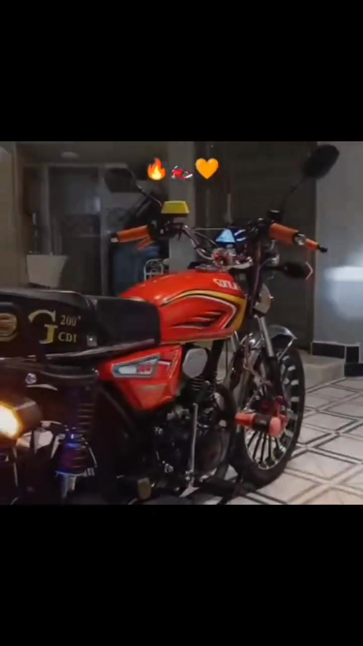 الحلال للبيع كفاله عامة
استخدام ٢٥ يوم من طالعة من الوكيل فقط بصمتين سويجين موديل ٢٥ كلشي شغال ضاغطة وزنجيل
مكاني واسط العزيزية
السعر مليون و٥٠ وبيها مجال قليل بس للجناية بياع شراي ماابيع
***********
***********
