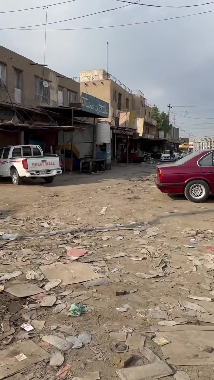 بناية تجارية • ٥٠٠م • ١١ محل