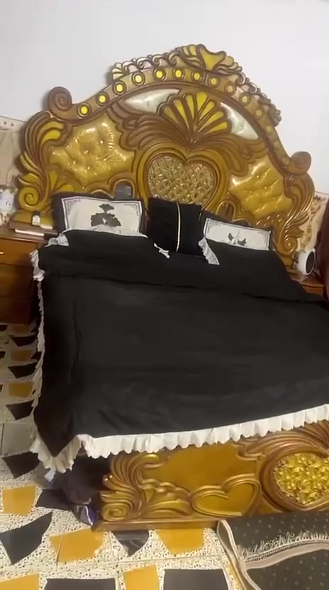غرفه مستخدمه للبيع سعره 900الف 
***********
