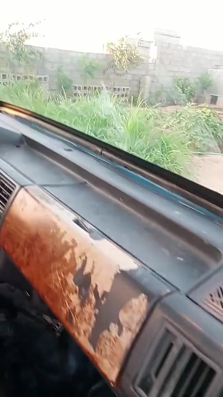 السلام عليكم كيا بنكو للبيع موديل 96
محرك بيه بدايه بخار گير اكسل شاصي شرط والباقي شوف العين الاتصال بالرقم  ***********
