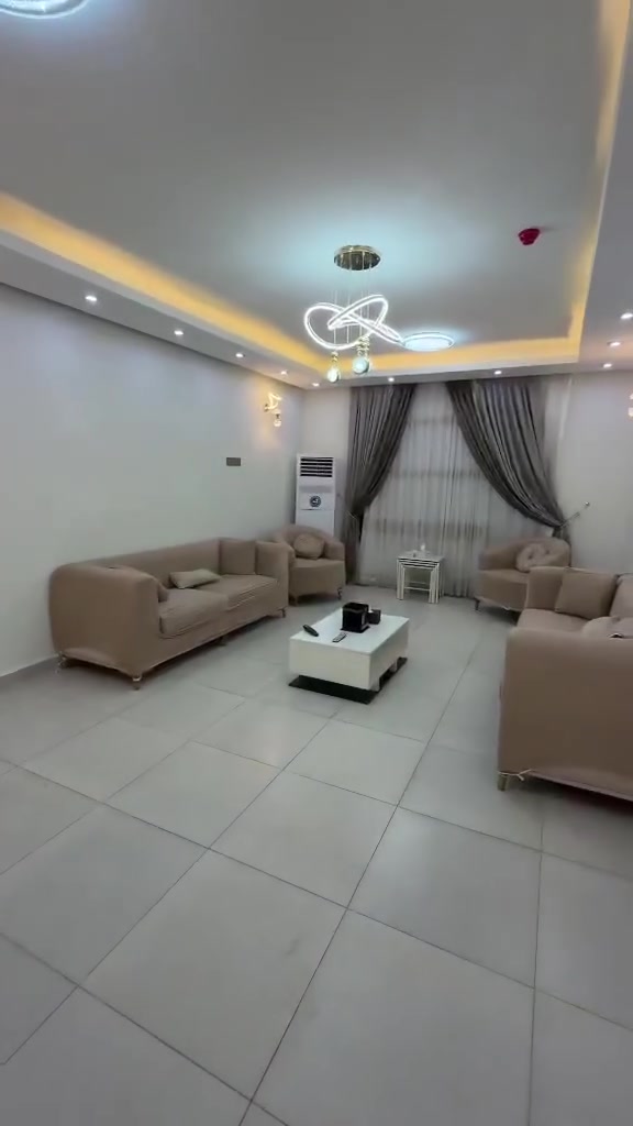 شقة للايجار دار السلام موثثة اثاث Vip
134م
ط3

إطلالة على المول مباشرا ومجاورة لجامعة اشور

1300 دولار مقدمة 4 اشهر 

للتواصل:- ***********
