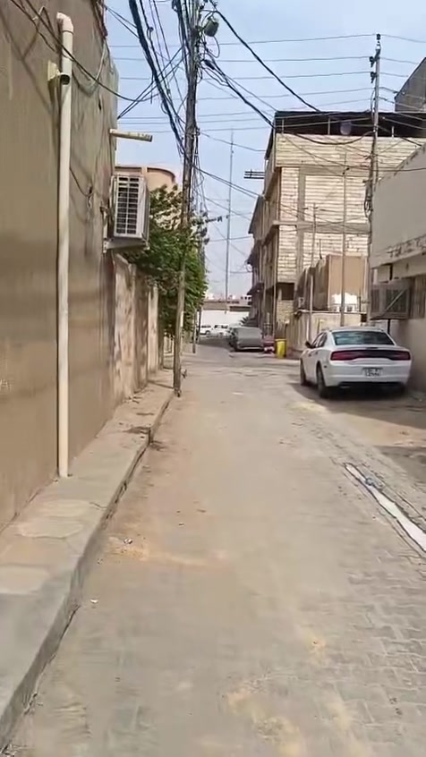 ٢٠٠م • طابق ونص • مقابل مول الحارث