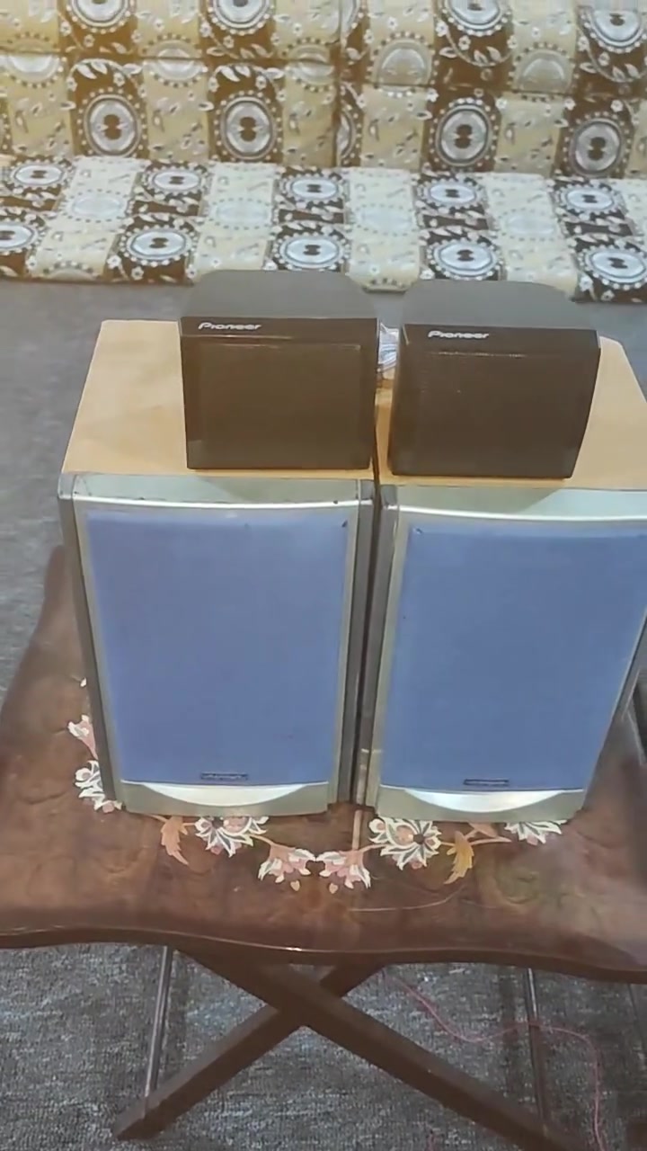 مجموعة سماعات مال باله نوعيات ممنازه ماركات قياسات مختلفه شغالات نظيفات التفاصيل بالفيديو البيع شلع ب٦٠ الف موجود توصيل لجميع المحافظات ***********
