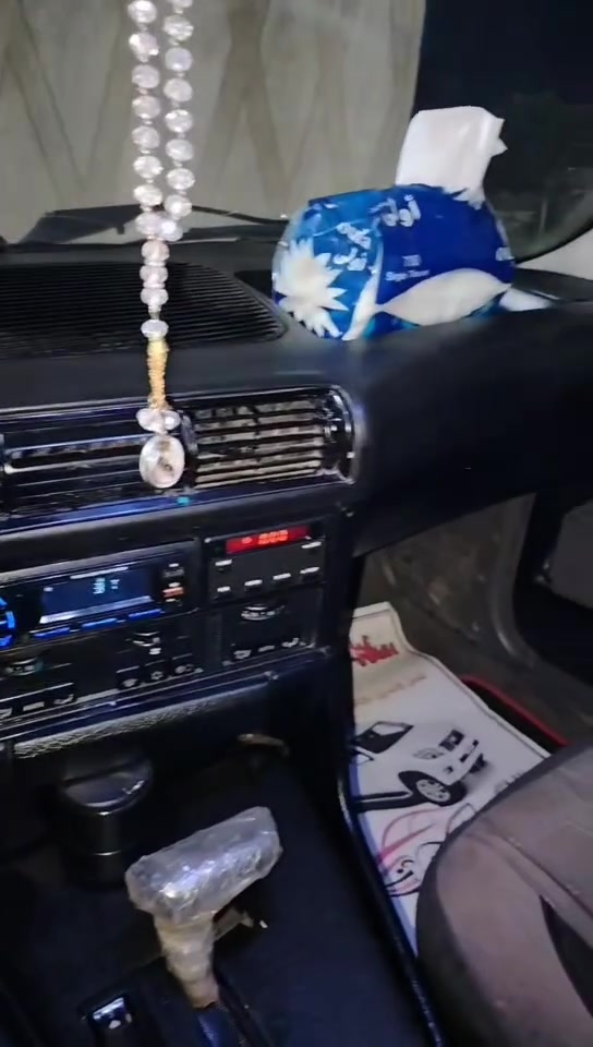 السلام عليكم للبيع أو مراوس حسب القناعه بي أم حجم 520محرك25 كبس دجتل كير محرك شرط رقم اخضر  شرط التحويل كير اوتماتيك تبريد ثلج السعر 38وبيها مجال رقم***********
