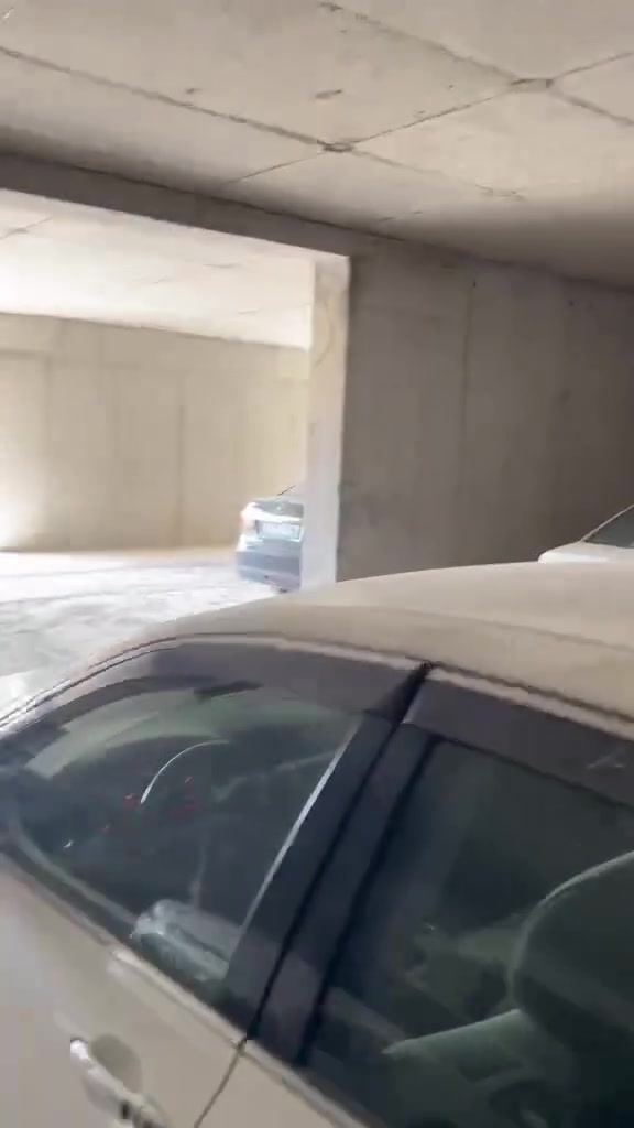 شاهينه براوه براوه تازه لؤك ته نها 53 km رؤشتوه سفرر بؤنى شريكي تي  3 دوگمى هه واكيش ناووزرد سوكان حيزه ران حاسه كامل مسرف كراوه دينارك مسرفي نيه يك ته قه گلايك به بره تؤپ جؤنه ئاوايه سفرر سقفوو حيزام كه ڤر ره قه م شانسى گيروو مه كينه هه موو به شرت سه ياره سفرره ***********☎️
