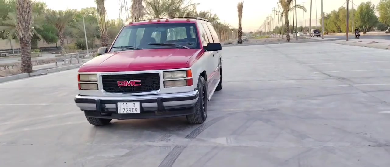 .     بسم الله الرحمن الرحيم
انتيكه تحفيه
 للبيع جمسي موديل 1994 رقم بغداد دولي انكليزي بأسمنا
تفاصيل السيارة

1. مكينه حجم ٣٥٠ حلاب
2. كير حجم 700 شلعه تشك الكاع شك
3. كهربائيات عامه شغاله وضع شركة
4. تبريد ثلاث قطع ثلج حاليا عوزه كمبريسر
5. حداديه 70٪
السياره مكفولة من الصبغ والحادث
6.كيجات الدشبول كلها شغاله
7. جام اربع يصعد وينزل
8. تخم تاير جديد دلوب
9. السيارة شرط التحويل
10. مكان السيارة النجف الاشرف
11. مكلف بالنشر اتصل *********** واتساب واتصال
               وربي يرزق الجميع
