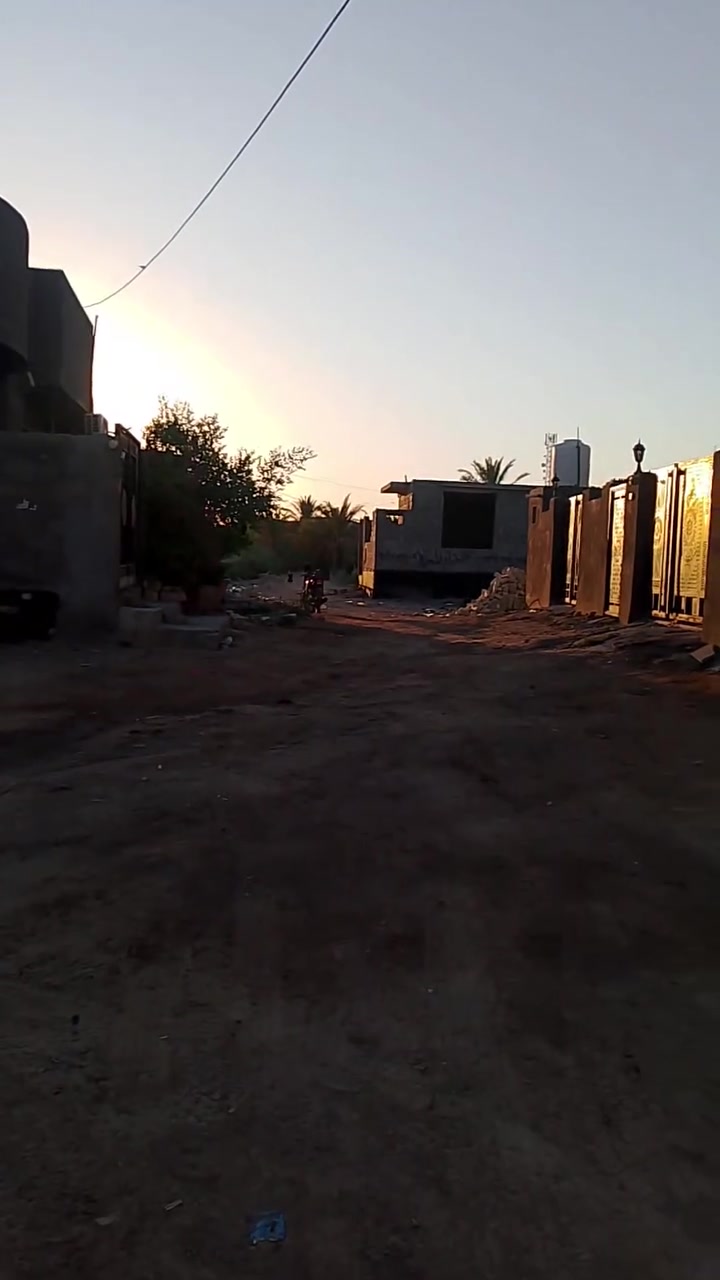 هكيل منطقتة سيد اسماعيل 236
بدون سكف بلوك البناء سعر 37 وبي مجال مستعجل عل بيعته كلش 
رقم ***********
