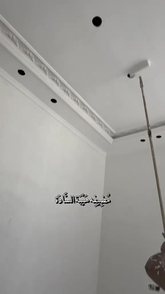 يتوفر كادر عمل صبغ البيوت وكافه الحديد ومعالجه تسرب السطح بماده الأكريلك وتنكير الغرف وقلع الأرضيات الاستفسار ***********عباس
***********مصطفى
