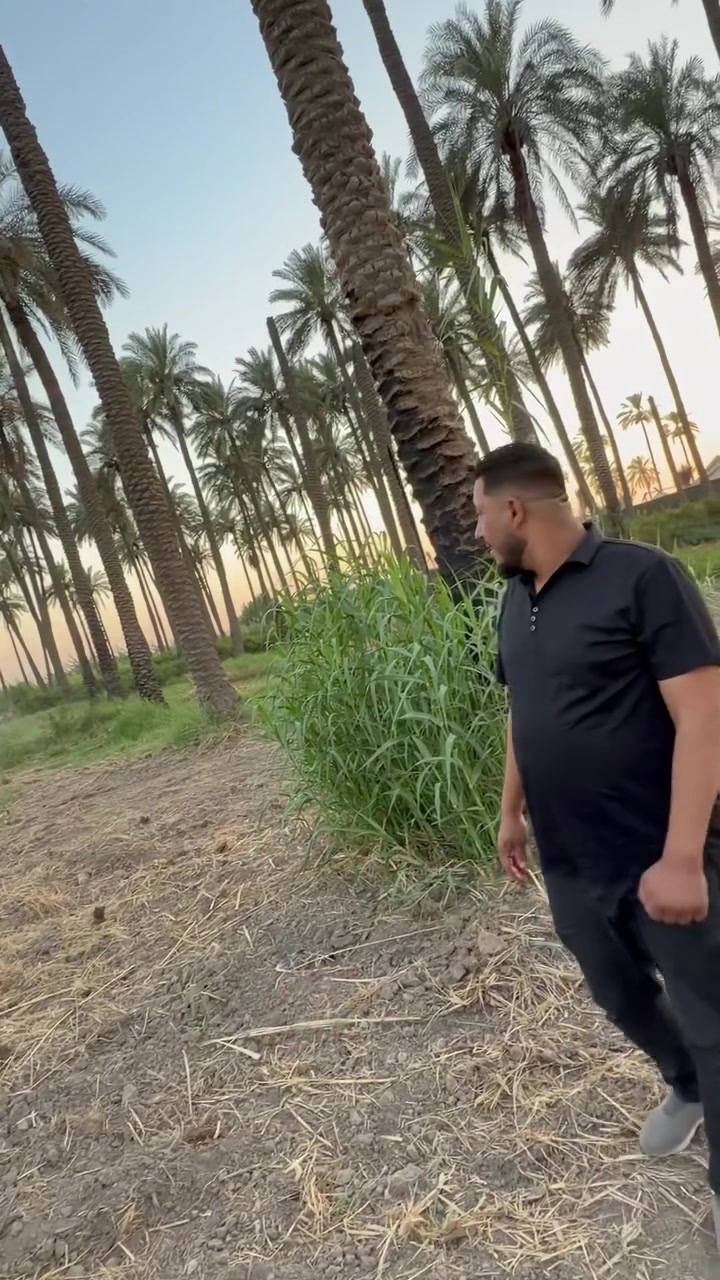 السلام عليكم 
نص دونم ١٢٥٠ متر تحويل باسم المشتري 
العنوان المدائن منطقة الجعاره 
تصلح مزرعه وتصلح استثمار 
وجه الارض ٢٤ متر ونزال ٥٢ متر 
بيها نخيل 🌴 
***********
