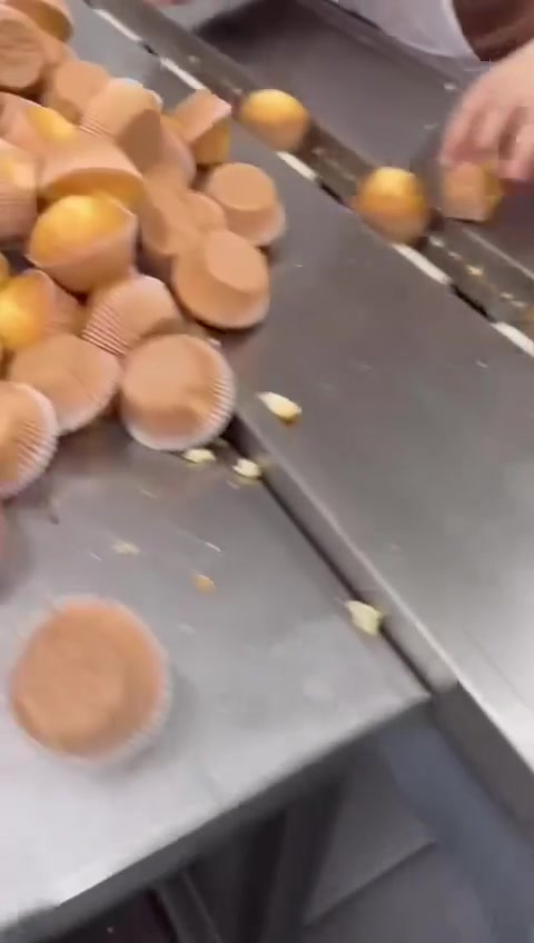 تغليف كب كيك • تعبئة سوائل