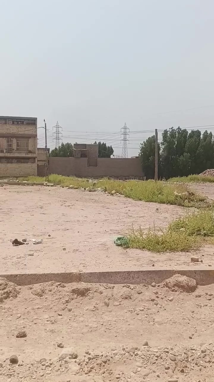 يا الله قطعه ارض للبيع المساحه 200 متر قريبه عل شارع
كاع الشويلات  سعرهه ب30 وبيهه مجال

***********
