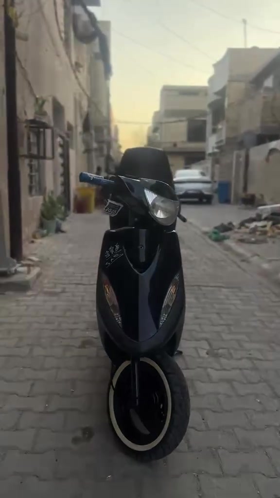 سلام. عليكم دراجة ماكس عدلة♥
دراجة بلادية  تايرات جلاتين خط ابيض بلادي ♥

كفرات لون اسود بلاديات  مازدة وشاير بلاديات♥ 

كهرابايات كلهن شغلات يعني خصم لحجي دراجة كاملة مكملة ♥

على حسب لصول دراجة لو ما معتاز مابيعه ♥ 
سعره 700 وبيه مجال لطيبين ♥
📍بغداد لحرية شارع 30 رقمي *********** ♥

خابري علي وبيك خير ودل♥
