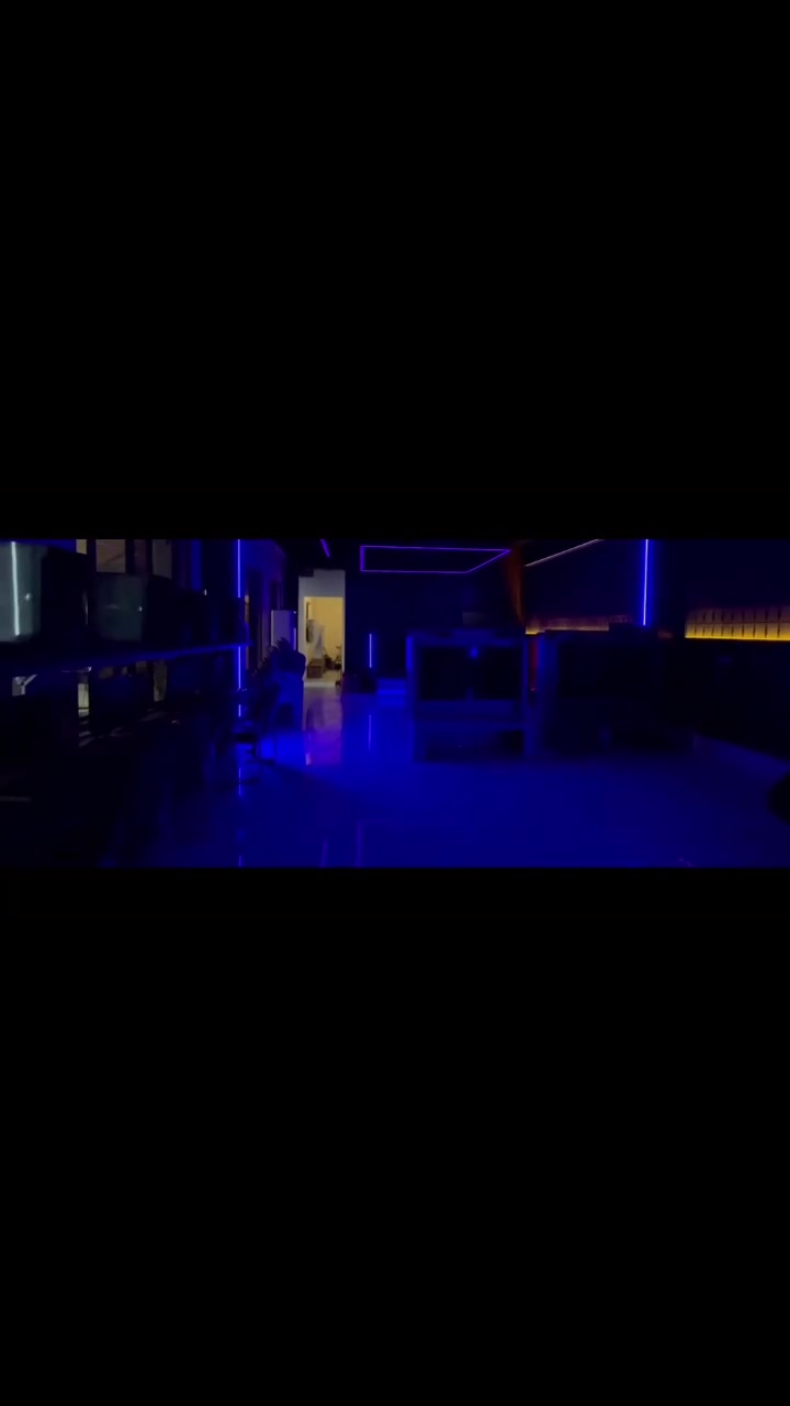 🔥 مو مجرد كوفي… هذا عالم كامل من المتعة! 🔥

في حي العامل جمعنالك كلشي تحبه بمكان واحد:

🎮 14 PS5 لأقوى المنافسات
💻 10 حاسبات بأحدث المواصفات
💨 أحدث الأراكيل
🎱 طاولات بليارد ومنضدة بأجواء مميزة
🃏 صالة خاصة للدومنة والورق
☕️ مشروبات ساخنة وباردة بطعم يختلف

📍 حي العامل | شارع شلامجة قرب  فوج ٨٤ مقابيل فروج بو علي | فوق ماركت لالة

تعال للونسة… وخلي الباقي علينا 🔥
