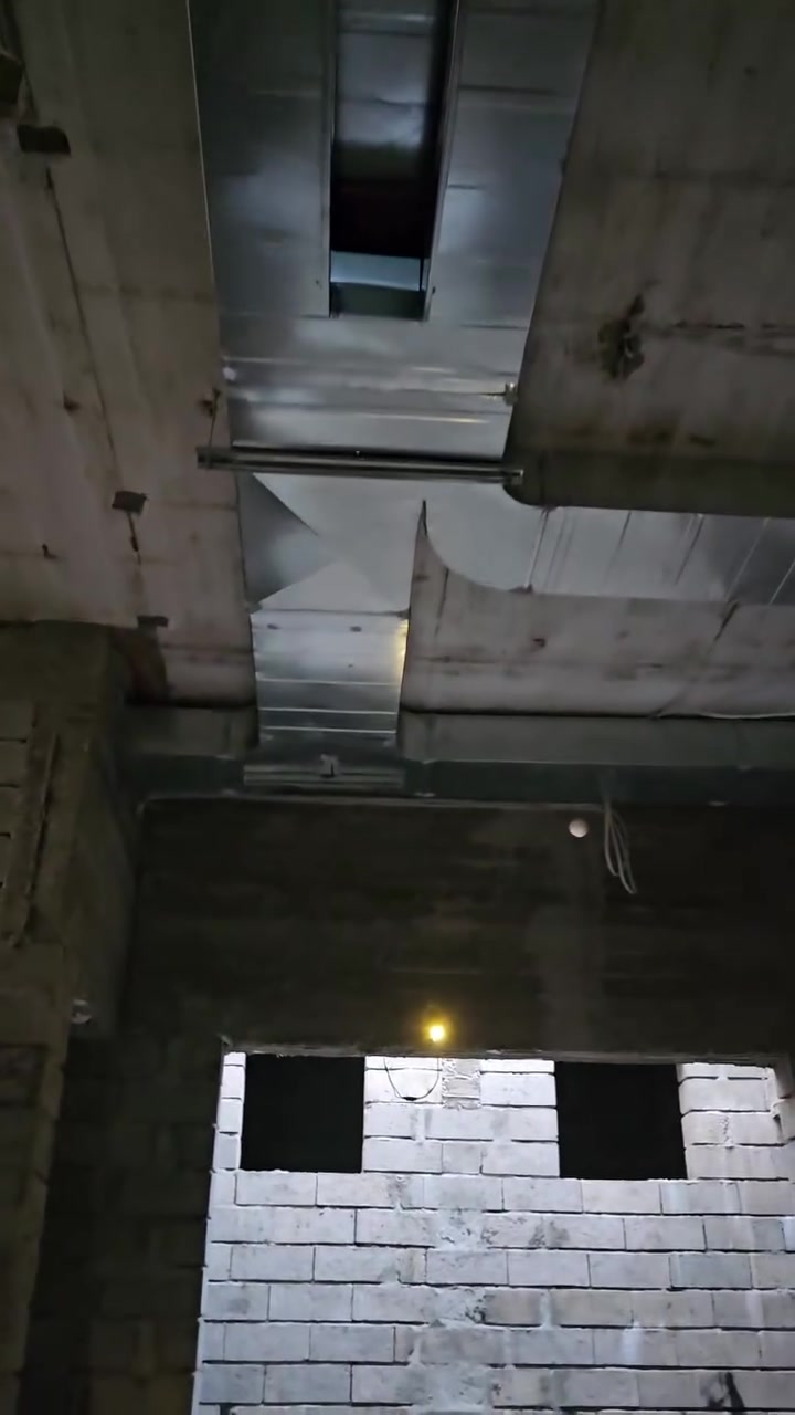 دكتات الهواء • شغل هندسي • تركيب