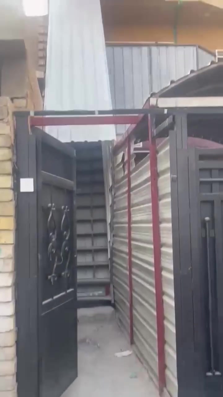 بيت طابق ثاني للايجار
يحتوي على غرفه وصاله جبيره ومطبخ وخدمات 

 مكانه كفاات السيديه مقابيل سيد الفلافل للاستفسار 

 ***********
