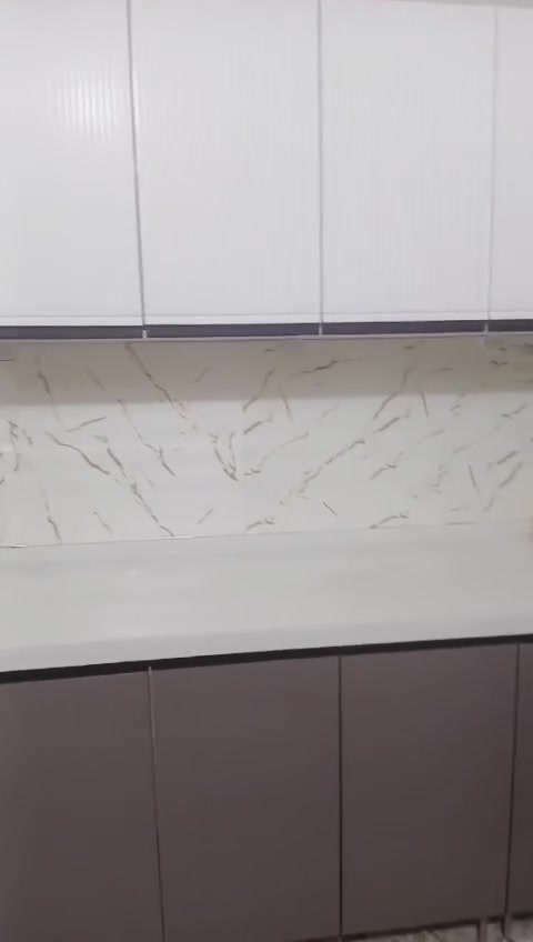 كاونتر اجدي اف GDF موديل مودرن للبيع جديد اي كسر مابي نضافه ١٠٠٪ مكاني حله نادر التواصل ***********
