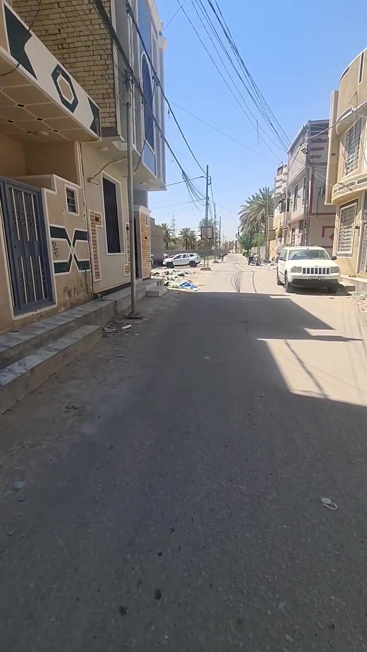 اعلان رقم(١٧٩)
دار للبيع المساحه ٦٠متر طابق واحد سند(٢٥) حي ذو الفقار مقابل حي الامام علي. للاستفسار 
(***********) مكتب الكناني للعقار كربلاء...
