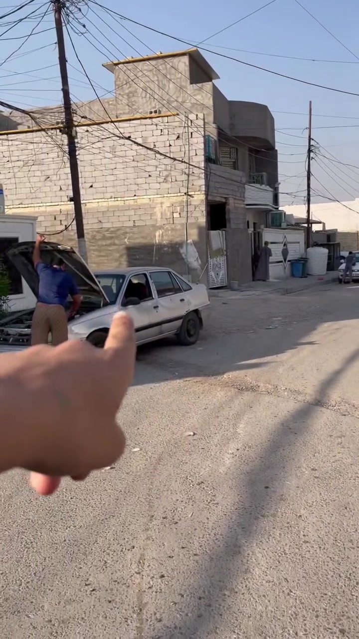 بيت مساحه 150م واجه 7 هزال 21 بناء 2025 شبه كامل طابو زراعي سند 25 قرار محكمه يحتوي ع غرفتين واستقبال ومطبخ ومنور ع المطبخ وترك وحمام وwe  وحول وبيتونه وبابين على البيتونه باقي التفاصيل اتصال او مراسله واتساب علمن البيت مالتنه مو ابو عقار اني ***********

