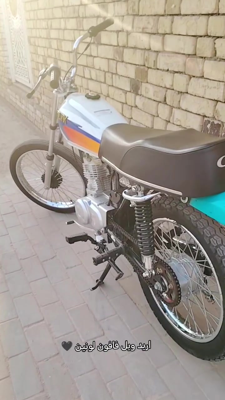 سلام عليكم دراجه نامه للبيع نضافه شوفت عينك اوراق سكنر مكان ناصريه مركز بس شراي يراسني او يتصل ***********
