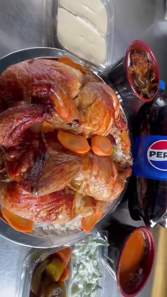 عرررض خاص اليوم من
بيت الدجاج chicken house 
 دجاجه على تمن مشكل +نوعين مرم + مقبلات + خبز بطل ببسي كبير كل هذا ب15 فقط
 والتوصيل مجاني ارقام التوصيل ***********
 #بسماية_بغداد_بسماية_مول_العراق_مشاهير_انستكرام_تويتر #بسماية_مول #بسمايه_بيج_بسمايه_مول_بسمايه_اكسبلور #بسماية
