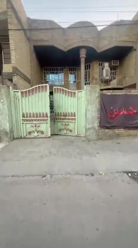 بغداد مدينة الصدر  الأورفلي 
المساحه 225 متر 
طابو ملك صرف. 
استفسار ***********
