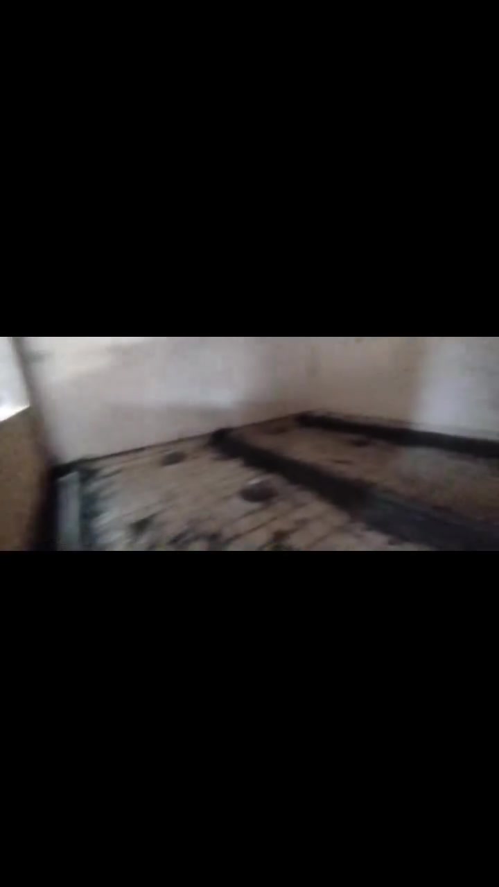 عملنا ارضيات صب وتصفير
يوجد كادر خباطه صب ارضيات حدل وتدخيل سبيس تفليش قلع كاشي كرسته وعمل حسب الاتفاق ***********
