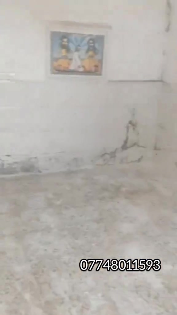 نص قطعه 72 متر قطاع 29 مريدي سوق الطباخات بناء جديد طابقين ((للايجار للايجار)) شرط الايجار لو موظف لو منتسب البيت كله سيراميك ***********أبو ياسين هاذه رقم صاحب لبيت واذا تريد شوف لبيت هاذه رقم دلال مكتب الرحمان ***********

