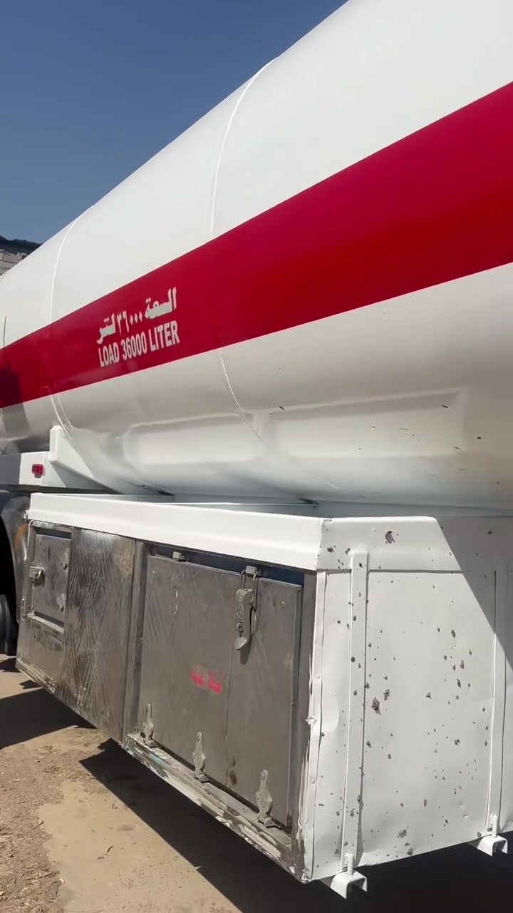 صهريج للبيع نضيف مصبوغ جديد كهربائيات جديد ثلاث دنانير جاهز للعمل متواجد في الموصل السعر 75
***********
