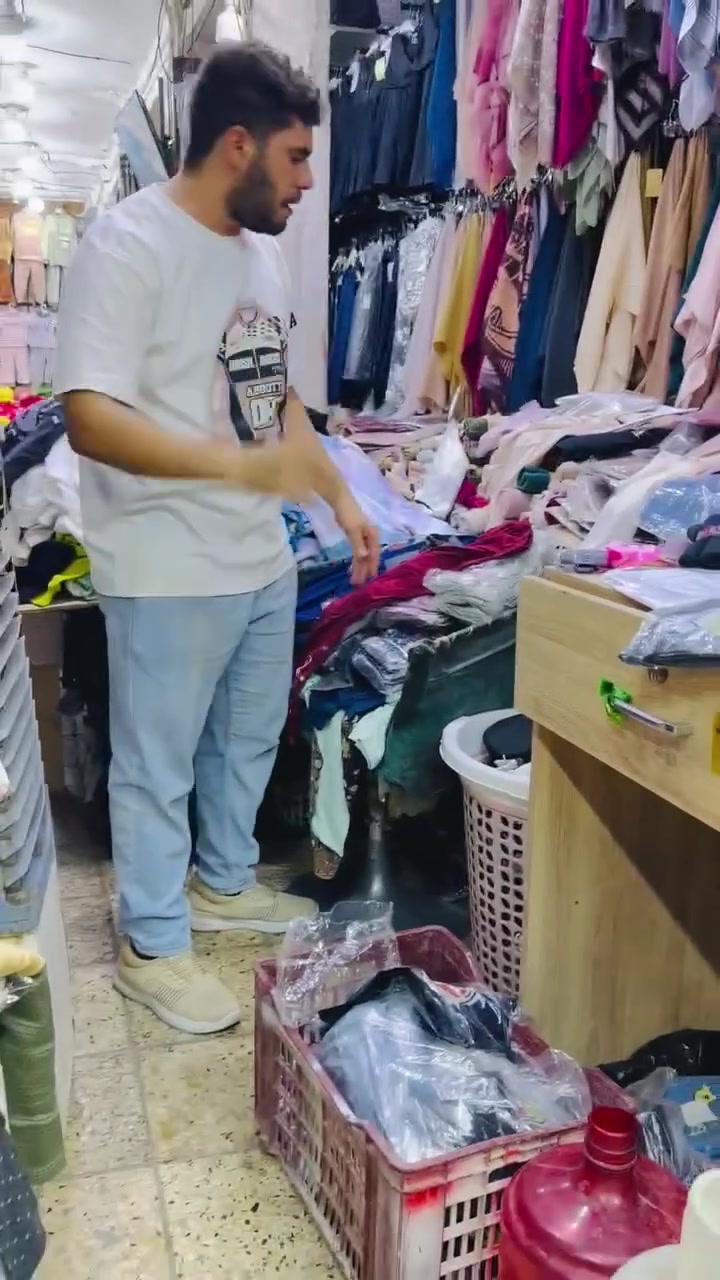 ملابس • ماكو تفاصيل